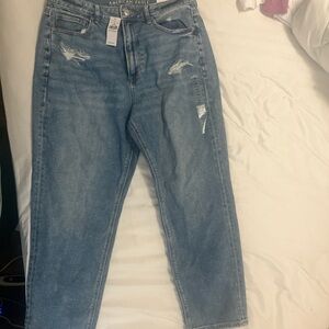 American Eagle Outfitters Women's Light Blue Boyfriend Jeans